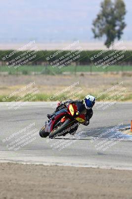media/May-25-2025-Lets Ride (Sun) [[0ff033e448]]/A Group/11am (Grapevine)/
